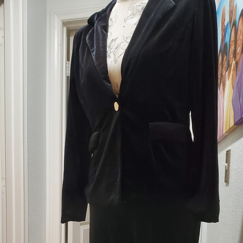 2 piece black velour pants suit